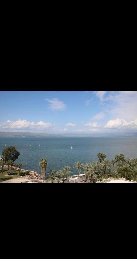 Lake Breeze Of Tiberias Apartment Exterior foto